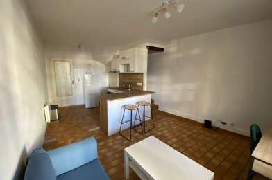 Appartement 3 pièces 870 €
