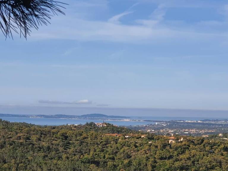 Maison de 60m2 à louer sur La Londe-les-Maures — photo 1