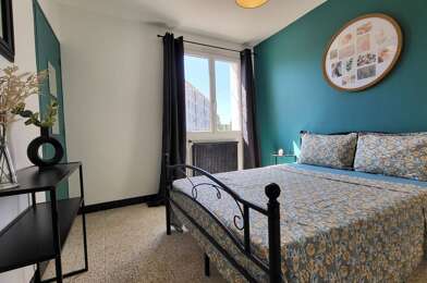 Appartement 4 pièces 950 €