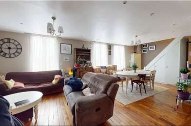 Appartement 6 pièces 2300 €