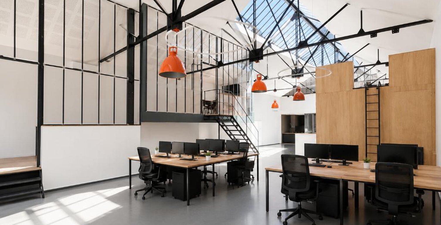 Bureaux modernes de 40 m² – Centre d'affaires – Coworking – Location flexible — photo 1