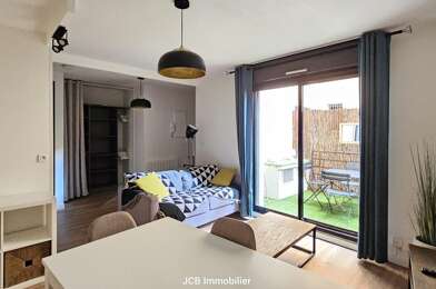 Appartement 2 pièces 869 €