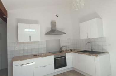 Appartement 3 pièces 580 €