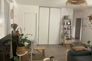 Maison 4 pièces 890 €