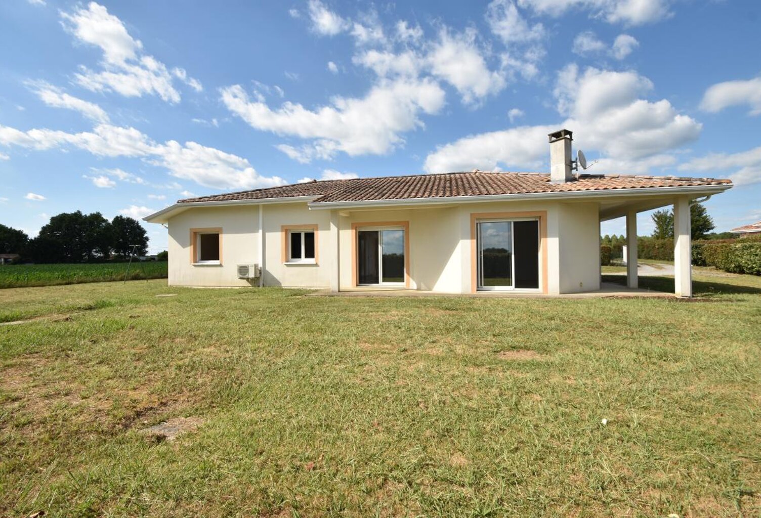 Villa de plain pied avec garage à 5 minutes d'Hagetmau — photo 1
