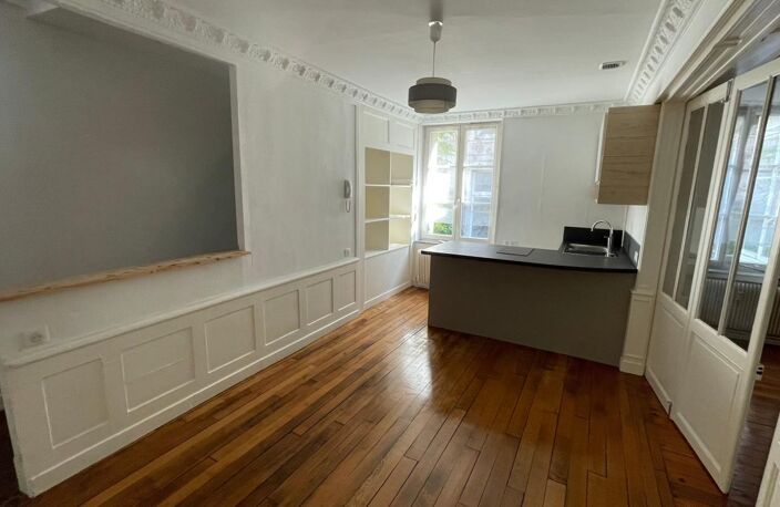 Appartement Nancy 2 pièce(s) 40 m2 — photo 2