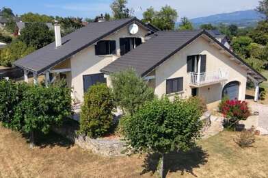 Maison 5 pièces 649000 €