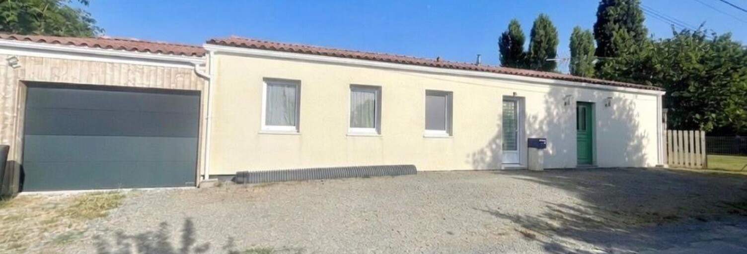 Maison 4 Pièces 106 m² à vendre à Corme-Royal (17600)