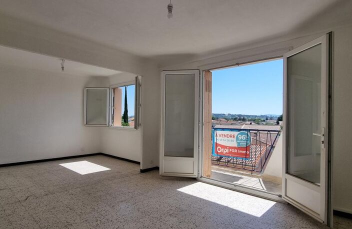 🏢 Appartement T3 Lumineux de 67 m² avec Balcon / Vue dégagée — photo 3