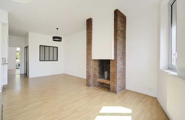 Toulouse Jean Jaurès Appartement À Vendre type 4 traversant rénové, balcon, cave — photo 5