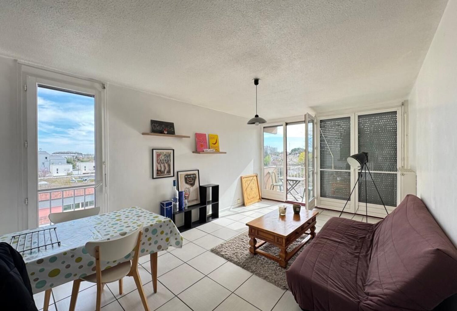 Appartement À Vendre — photo 1