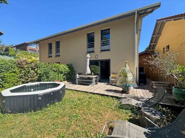 Maison mitoyenne clé en main à vendre de 5 chambres à DIVONNE LES BAINS — photo du bien