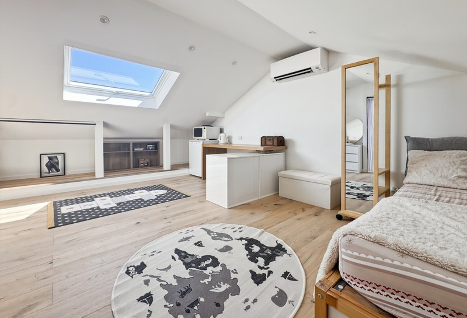 Maison mitoyenne clé en main à vendre de 5 chambres à DIVONNE LES BAINS — photo 1