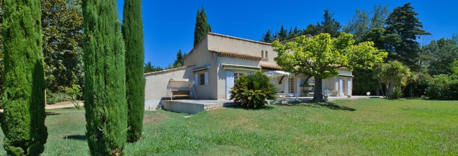 Maison 9 Pièces 286 m² à vendre à Salon-de-Provence (13300)