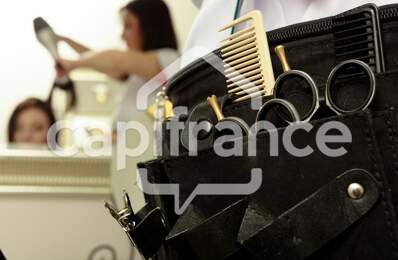 Fonds de commerce salon de coiffure à vendre ANGERS (49) — photo du bien