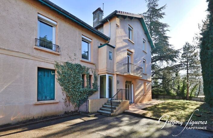 Maison bourgeoise de caractère – 200 m² – 6 chambres – Terrain arboré 712 m² — photo 2