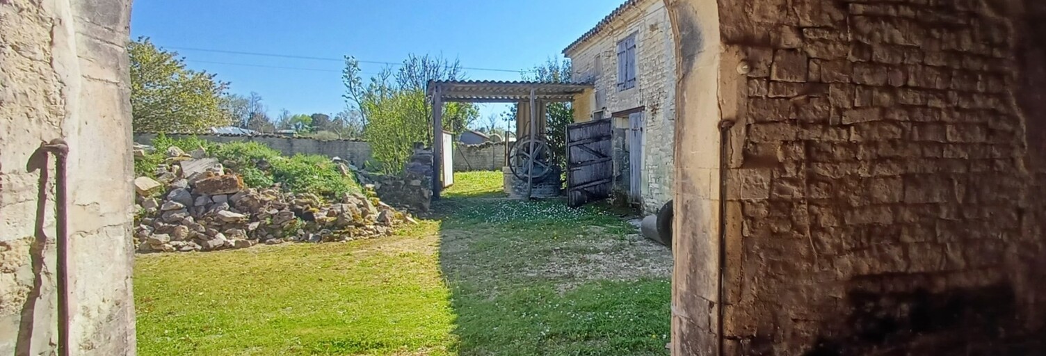 Maison 3 Pièces 190 m² à vendre à Houlette (16200)