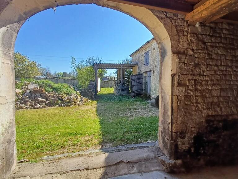 Maison à vendre 3 pièces proche de JARNAC (16) — photo 1