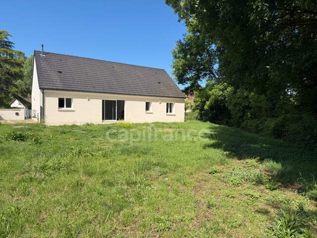 Maison à vendre 5 pièces JOIGNY (89) plain pied de 2018  3 chambres Garage Terrain de 800 m2 — photo du bien