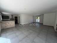Maison à vendre 5 pièces JOIGNY (89) plain pied de 2018  3 chambres Garage Terrain de 800 m2 — photo 3