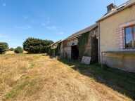 Longère en pierre – 150,76 m² – 6 pièces – 5 chambres – Terrain 6 345 m² – Dépendances – Hangar – Sous-sol complet — photo 4