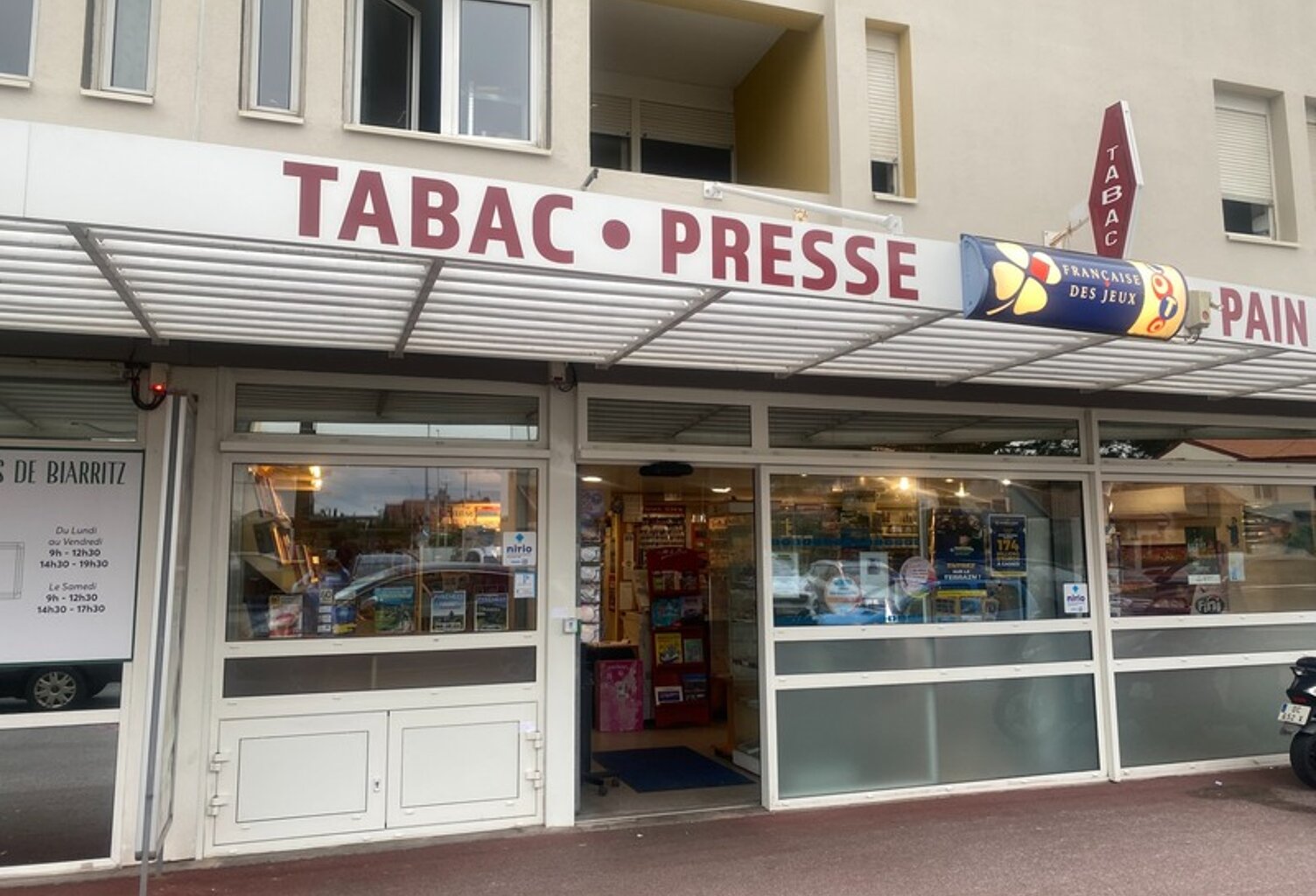 tabac presse loto a vendre Biarritz 64 — photo 1