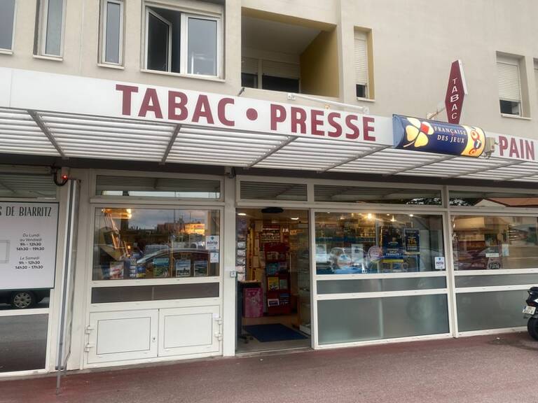 tabac presse loto a vendre Biarritz 64 — photo 1