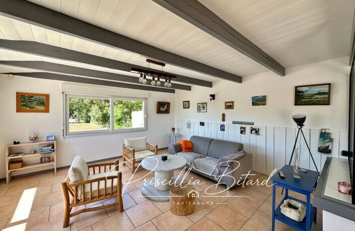 Le charme d'un environnement verdoyant allié au confort d'une maison familiale — photo 2