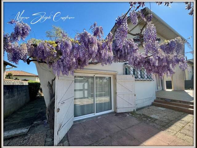 Maison à vendre 7 pièces MONT DE MARSAN (40) — photo du bien