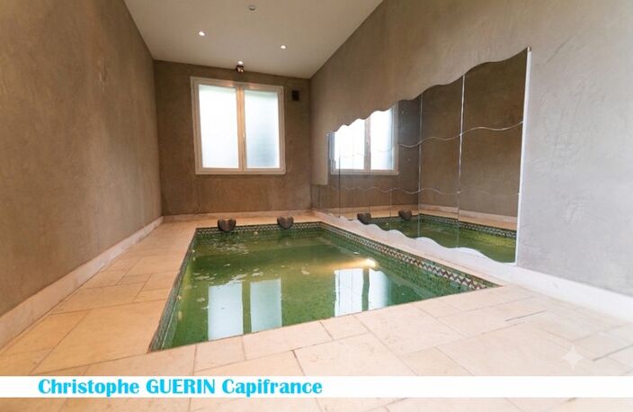 À vendre – Belle maison familiale avec jardin et espace bien-être à Châteaubernard — photo 2