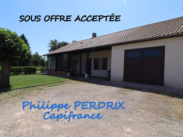 ROMENAY, joli villa avec véranda sur 3800 m² de terrain — photo du bien