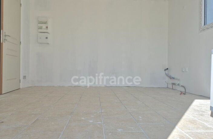 Maisonnette à vendre 2 pièces SAINT SULPICE DE ROYAN (17) - Terrasse - Parking — photo 5