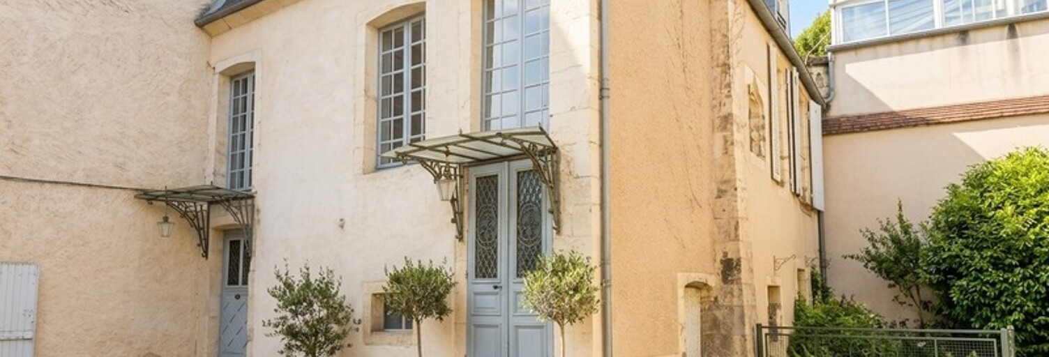 Immeuble  180 m² à vendre à Nevers (58000)