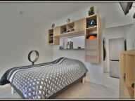 Appartement rénové avec jardin privatif – Vendu entièrement meublé 1 pièces NIMES (30) — photo 2