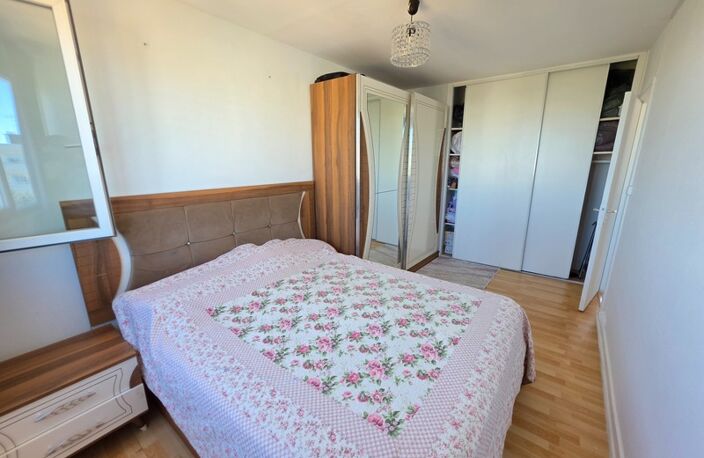 Appartement à vendre 4 pièces RIS ORANGIS (91) — photo 5