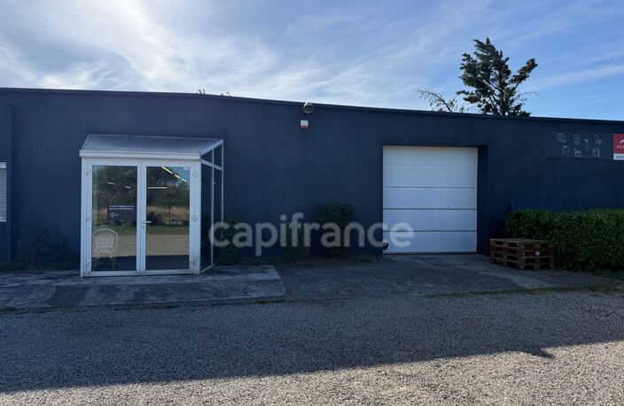Murs professionnels avec logement - 696 m² - Sud Montélimar — photo 2