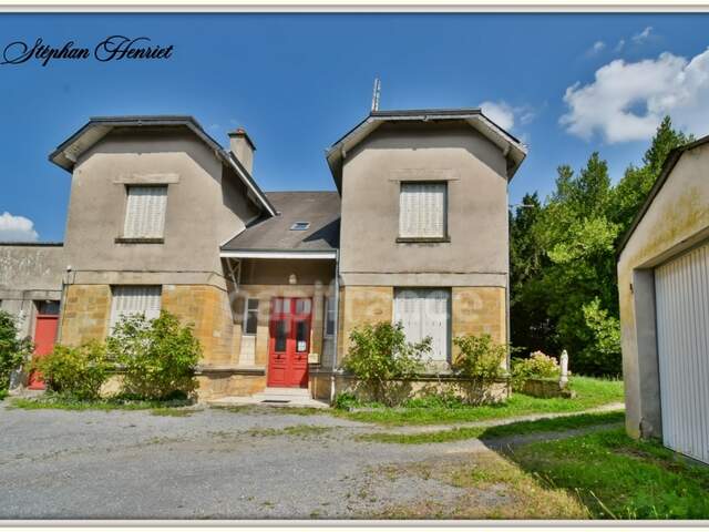 Maison à vendre 10 pièces VOUZIERS (08) — photo du bien