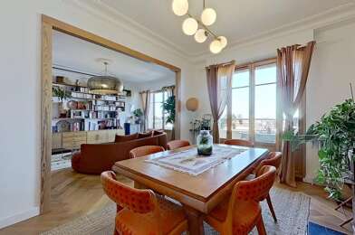 Appartement 4 pièces 2100 €