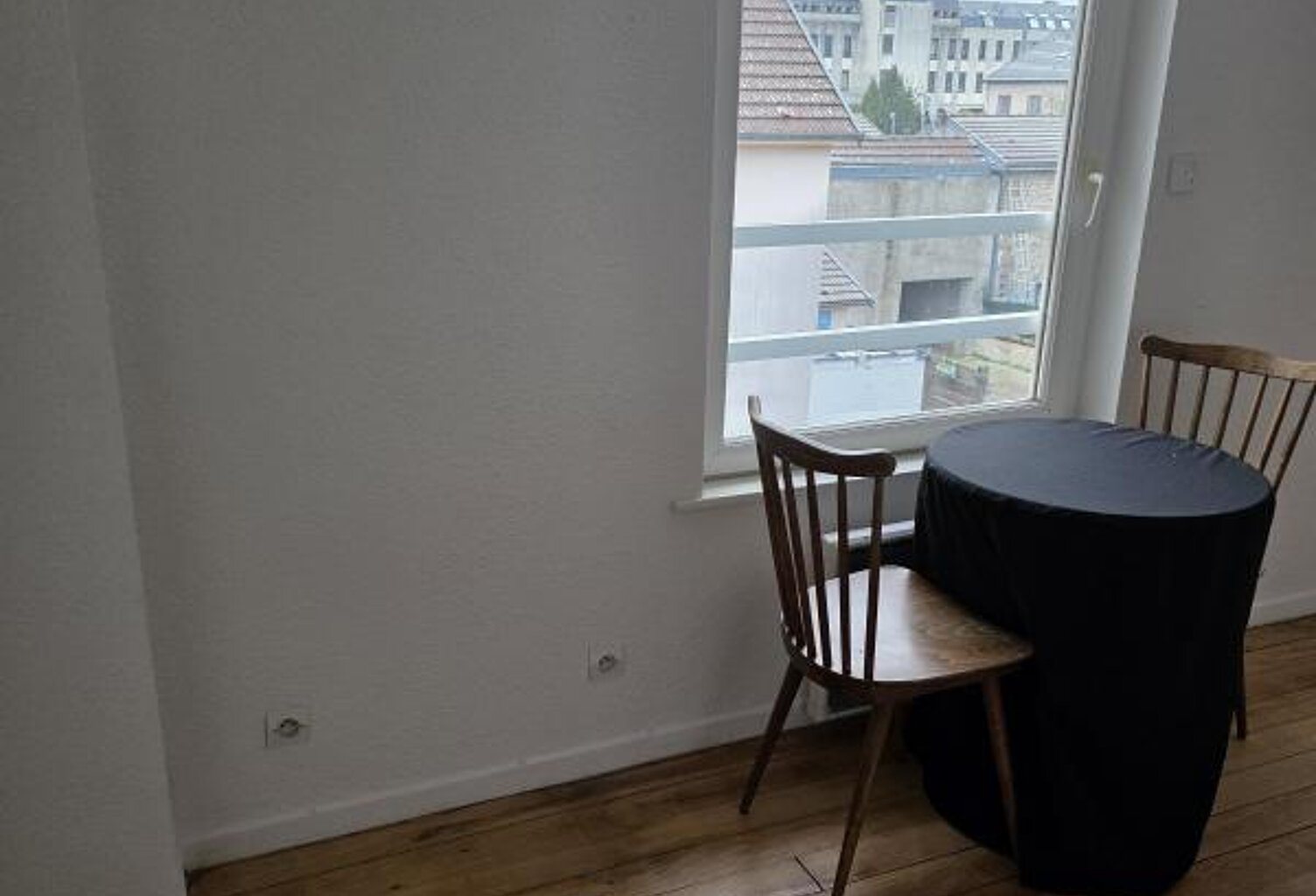 À LOUER – Appartement T1 – Centre-ville de Vesoul — photo 1