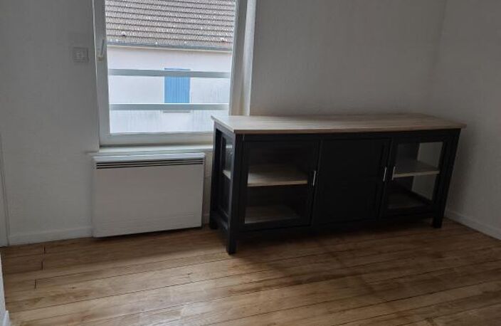 À LOUER – Appartement T1 – Centre-ville de Vesoul — photo 3