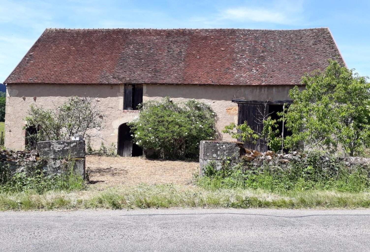 Grange en bon état à vendre — photo 1