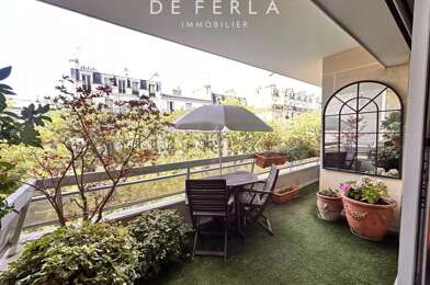 Appartement 3 pièces 2700 €