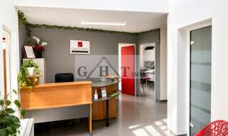 Bureau  240 m² à vendre à Saint-Maur-des-Fossés (94100)