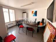 BUREAUX & LOGEMENTS  220 M²- À VENDRE SAINT MAUR DES FOSSES — photo 4
