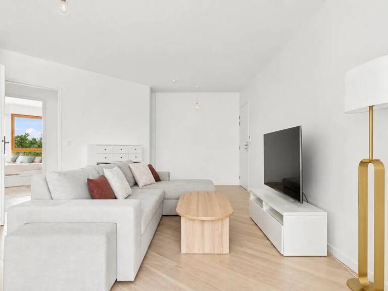 Thiais – Appartement 3 pièces de 66 m² avec balcon et parking — photo 1