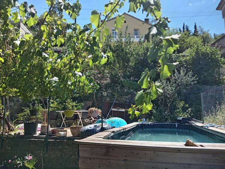 Une perle rare, nichée au cœur d’un écrin de verdure — photo 1