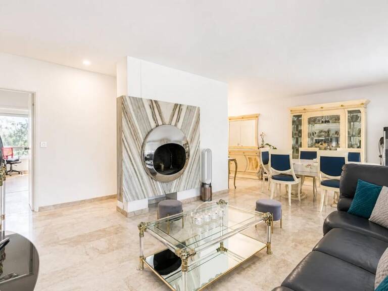 Appartement de 6 pièces de 141 m² à Aubervilliers — photo 1