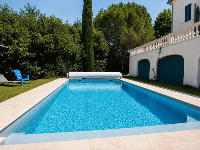 Maison de maître 12 pièces de 306 m² à Maylis — photo du bien