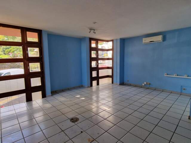 BUREAUX 106 m² A LOUER / PLATEAU CAILLOUX — photo du bien