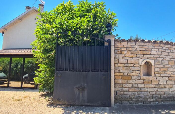 Maison Saint Martin Belle Roche 5 pièce(s) 132 m2 — photo 2